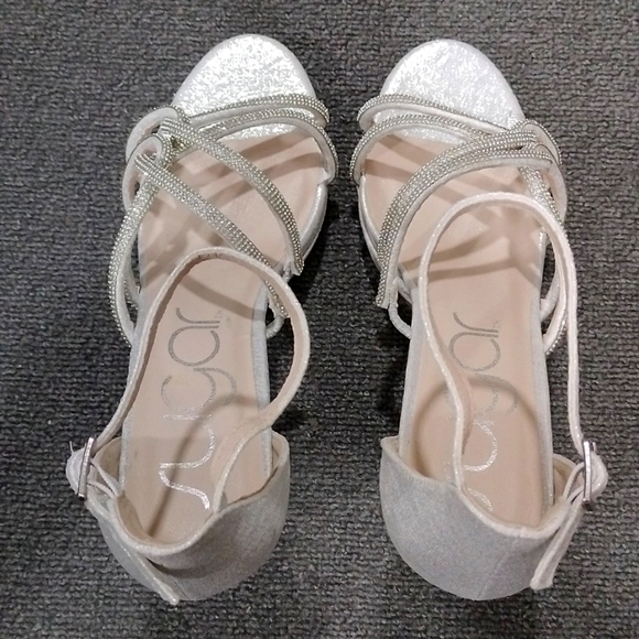 Sugar Women's Petal Dress Sandals 8.5 M White - Picture 4 of 6